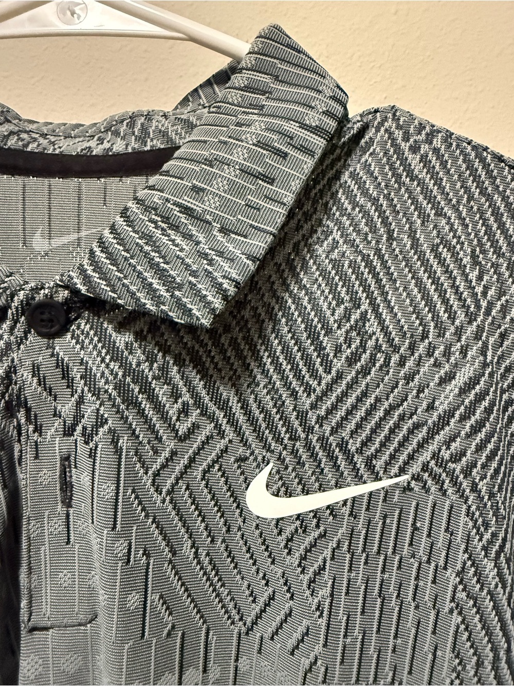Nike Men's Golf Textured Gray Polo Jacket with White Swoosh